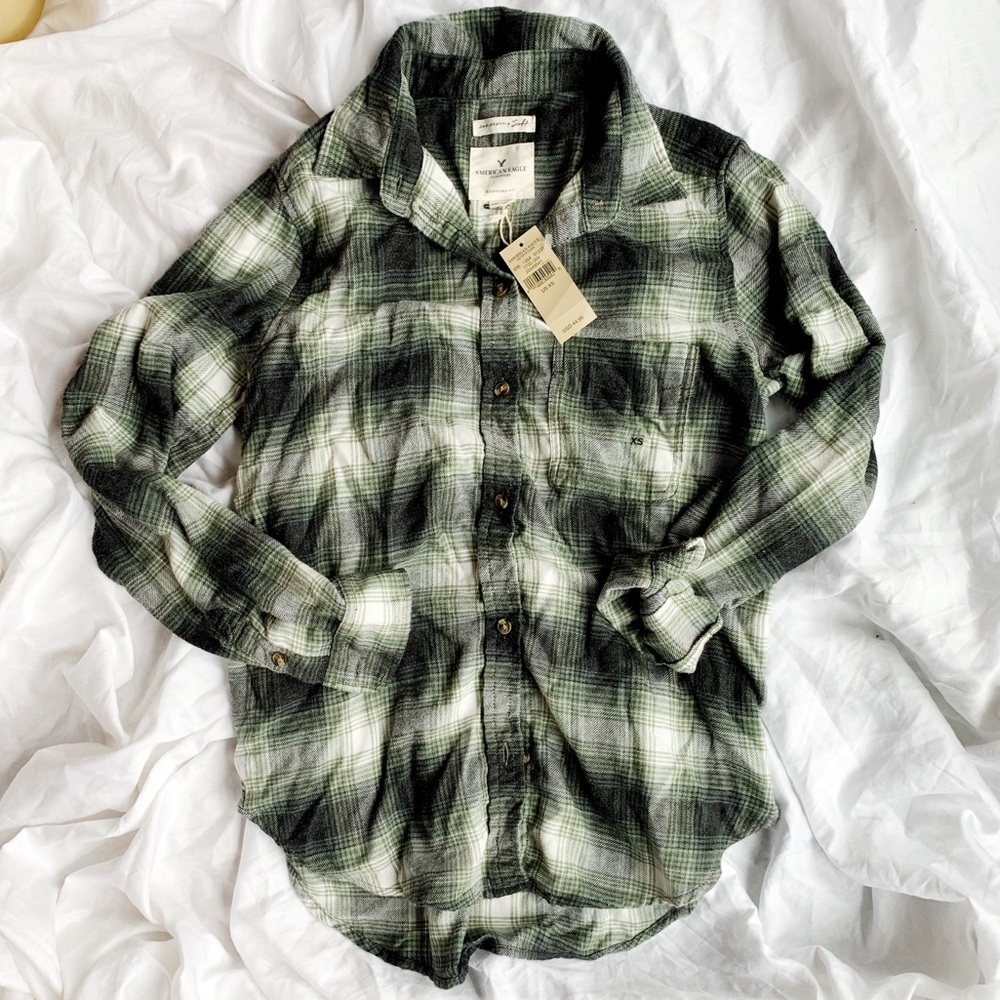 AE Green Plaid Flannel NWT